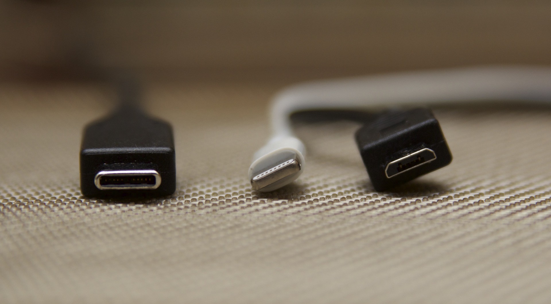 Почему в 2018 году нужно убить micro-USB и перейти на USB-C — Палач |  Гаджеты, скидки и медиа