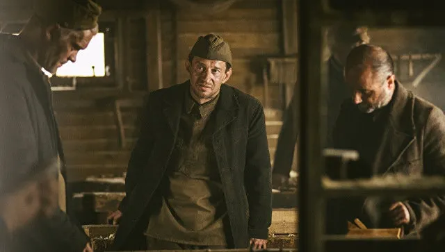 Дудь и Познер выпустили интервью с Хабенским. У кого получилось лучше?