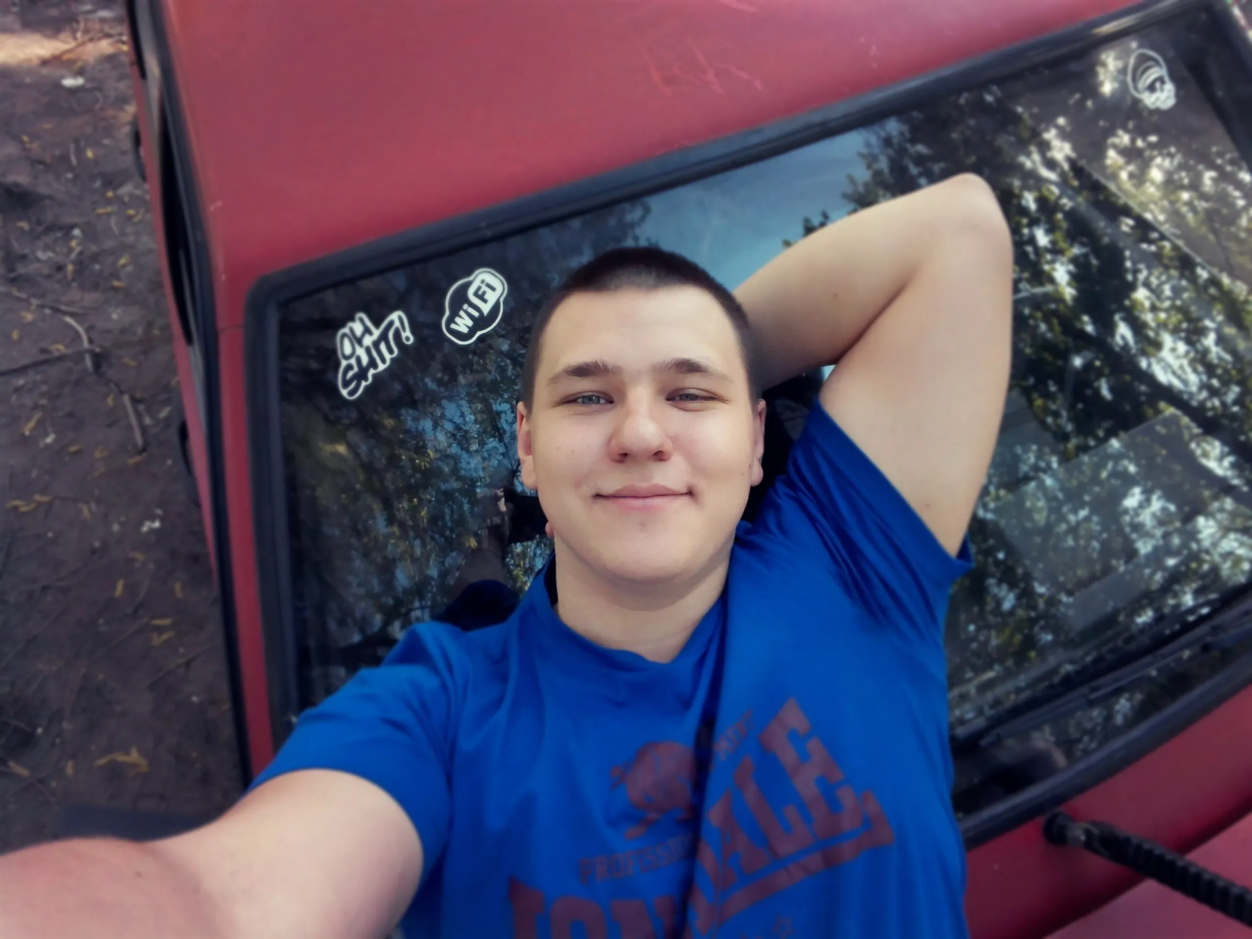 Парня бросила девушка, и он влетел в столб насмерть. Тут – его прощальное письмо