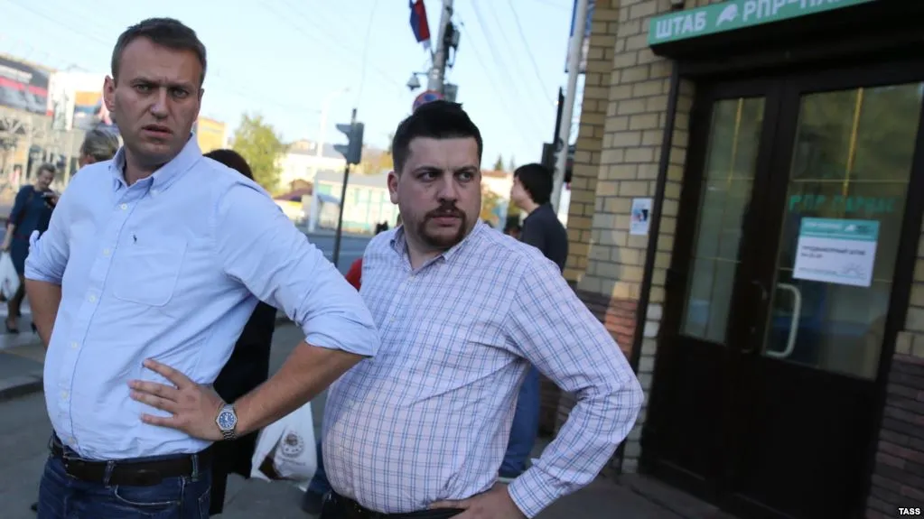 Навальному нужно избавляться от Волкова. Тут – 3 примера его токсичности