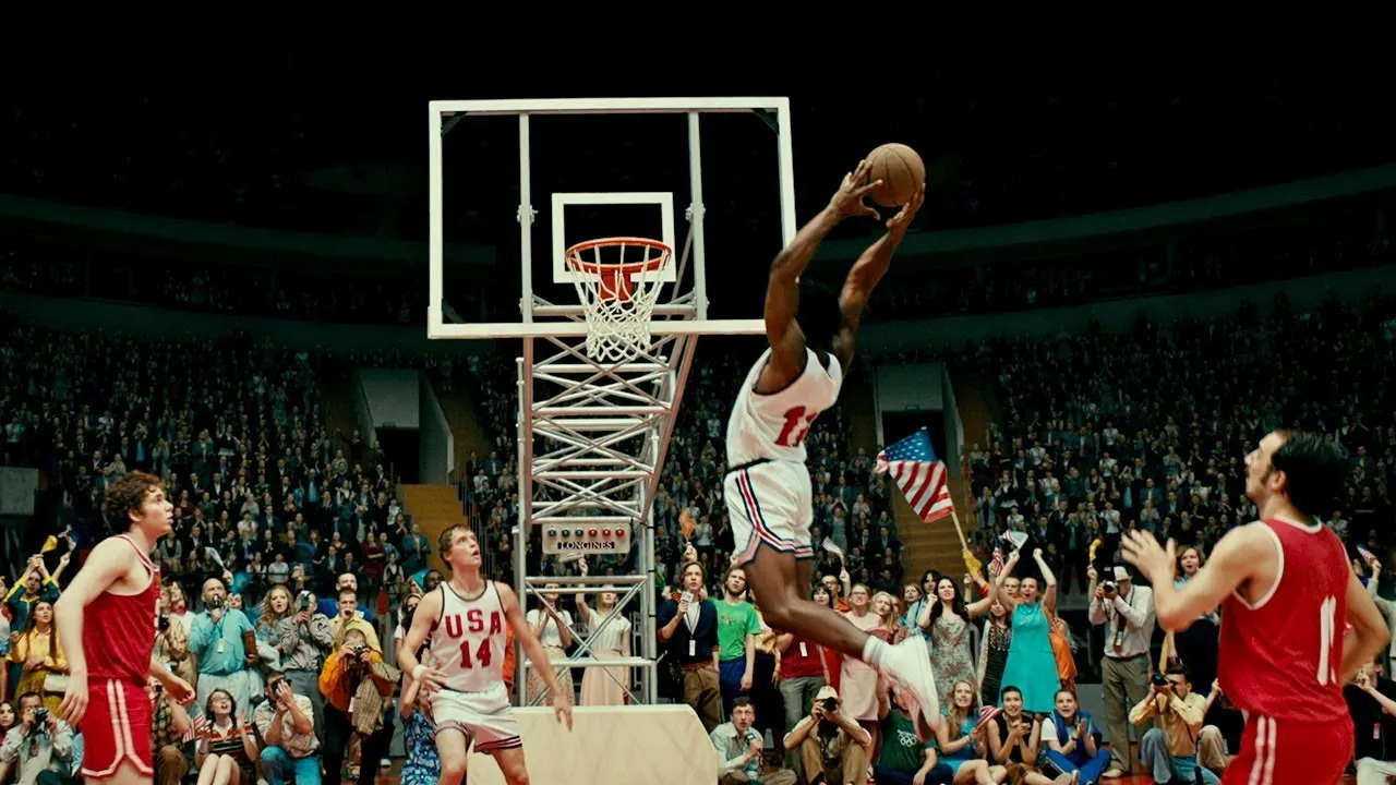 BadComedian проиграл «Движению вверх». Но в следующий раз он отберет деньги, а не баллы на «Кинопоиске»