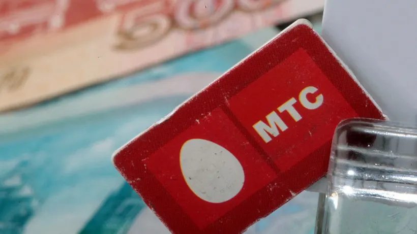 МТС помогла мошенникам украсть деньги через «Сбербанк». В итоге оператора засудили