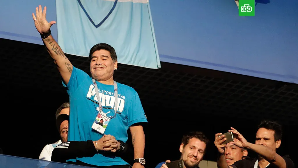 Марадона получает почти миллион рублей в день. Ему платят за посещение матчей ЧМ-2018