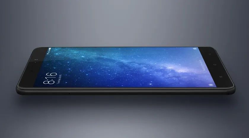 Xiaomi троллит iPhone в рекламе Mi Max 3. Как же это колхозно!