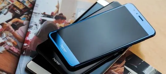 Huawei Honor Note 9 – главный конкурент Xiaomi Mi Max 3. Там тоже огромный экран