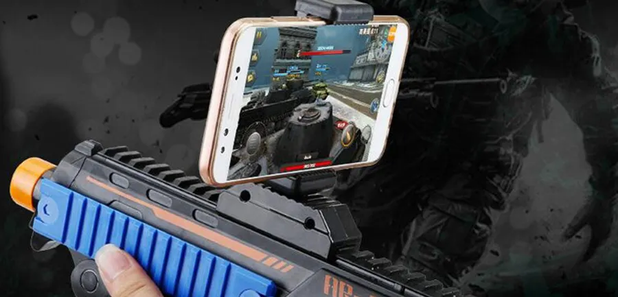 Убийцы BeatsX, гениальный рюкзак-антивор, дешевые кеды Converse и еще 7 дичайших лотов с AliExpress