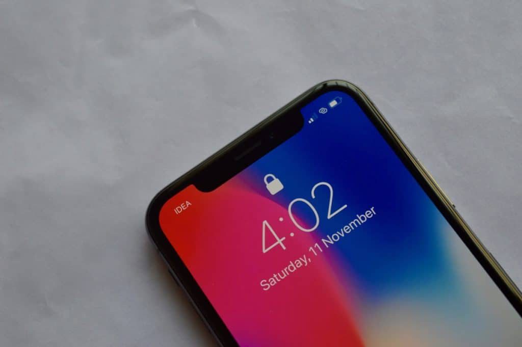 Samsung s 10 face ID. Face ID iphone lockscreen. Айфон 10 фейс айди