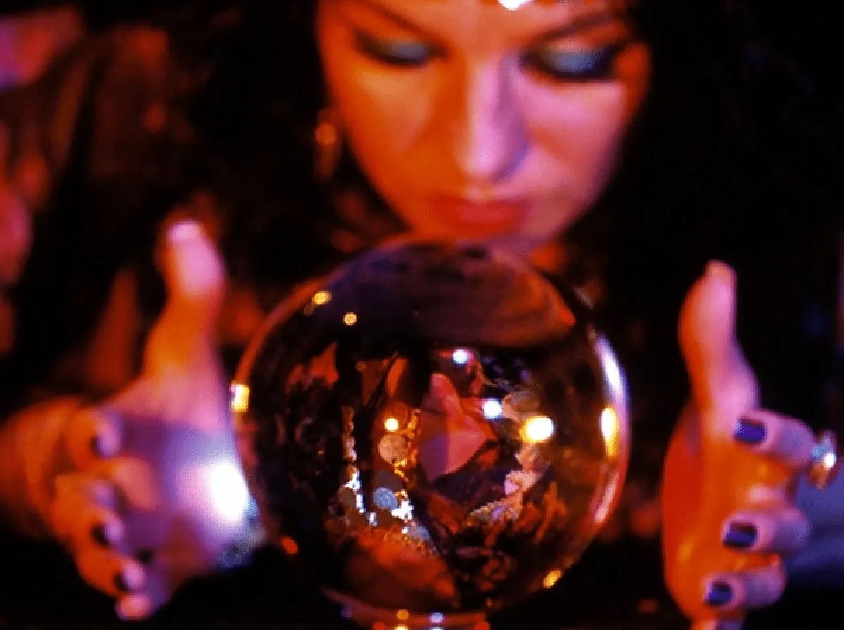 Что будет, если не дать деньги гадалке. История в одном скриншоте