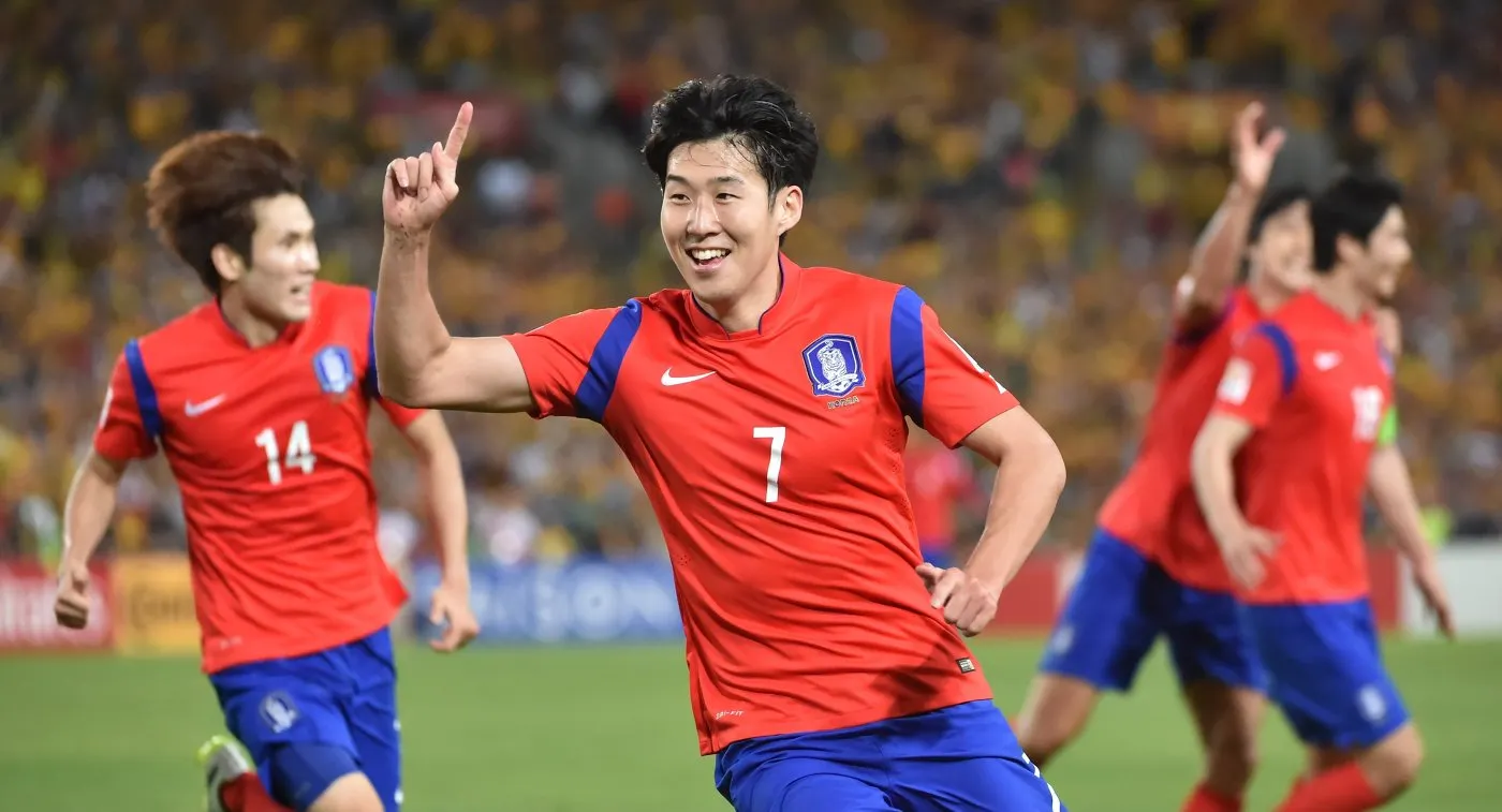 Корейский футболист «Тоттенхэма» должен был пойти в армию. Но гениально отмазался