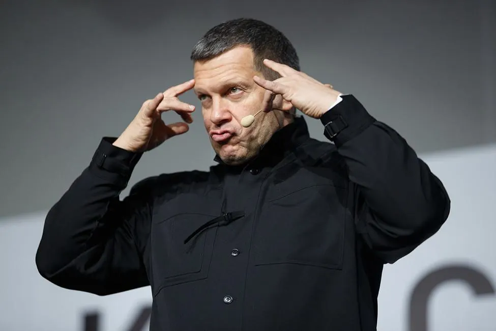 Соловьев, Малахов и Познер – самые авторитетные журналисты России. Дудь далек от топа – спасибо статистике