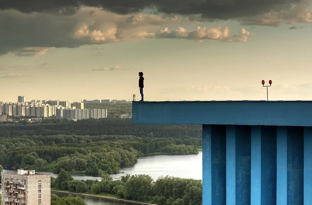 «Я хочу совершить суицид». Как реагируют на эмо-запросы голосовые помощники