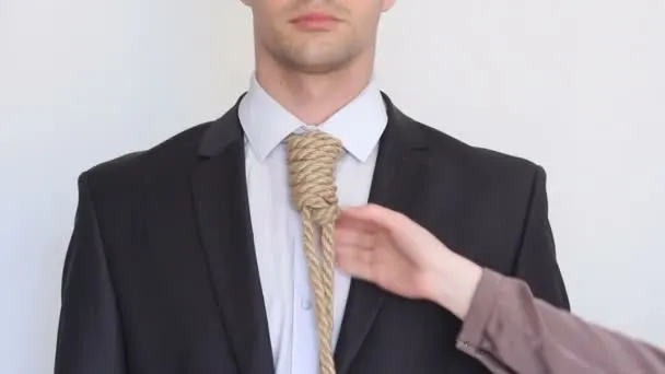 Мужчина женился и разочаровался в своем решении. Теперь у него есть вдова