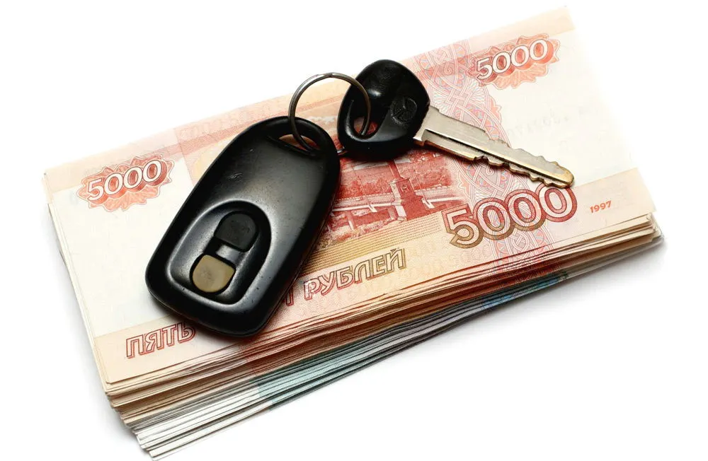 Честный таксист вернул бабушке 30 тысяч рублей. Ее развели сверхбанальным способом