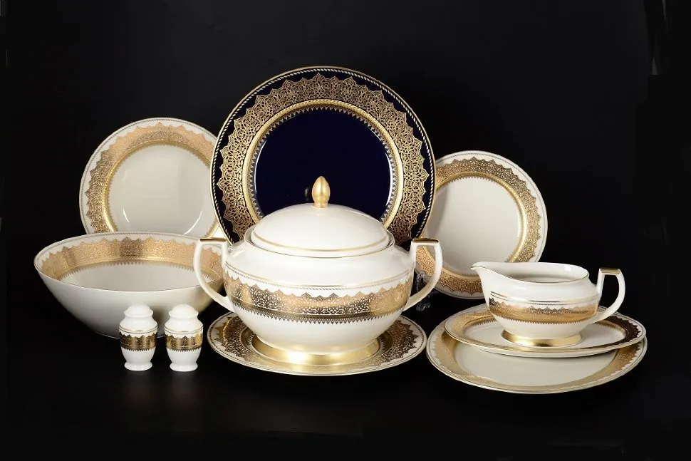 Мать из Ирландии оставила в наследство трем сыновьям 3,8 млн евро. А трем дочкам – посуду