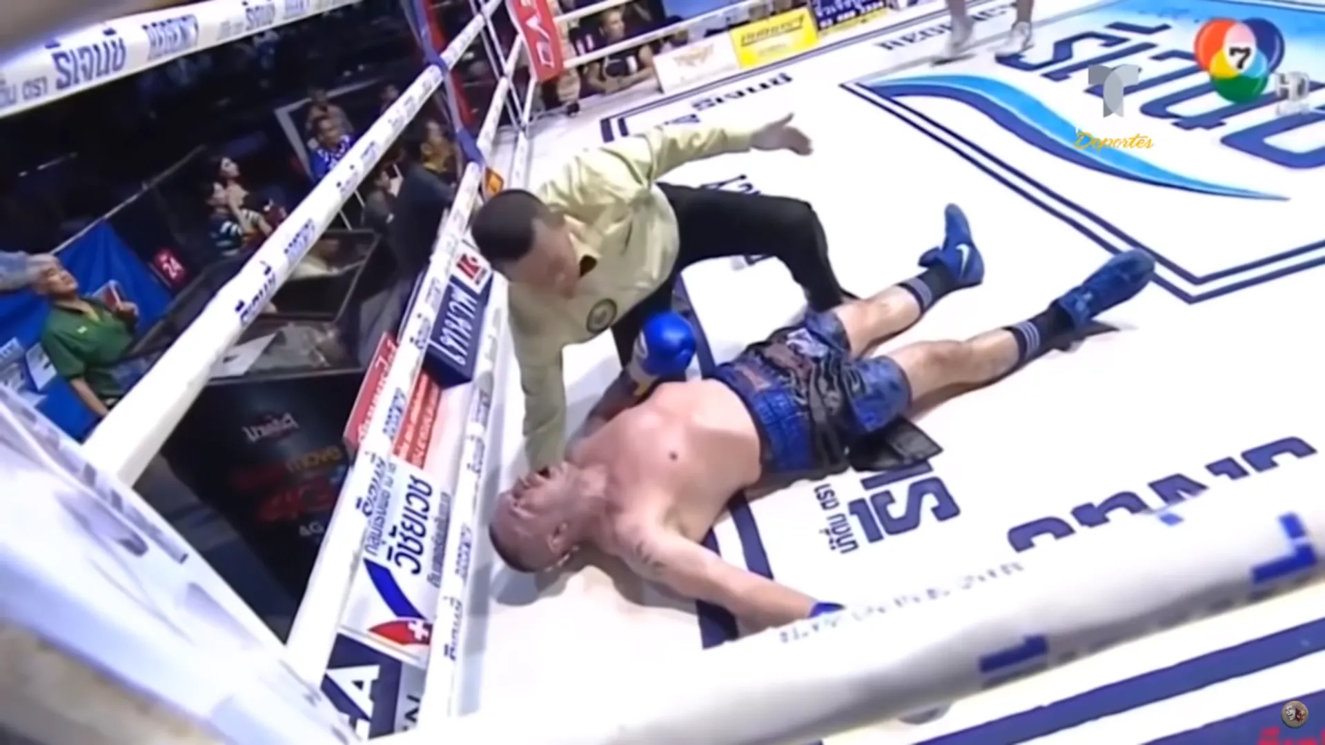 49-летний итальянский боксер впервые отправился в нокаут. И не вернулся