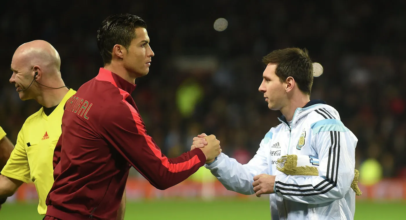 Месси зарабатывает больше Роналду. Топ-10 зарплат футболистов в мире