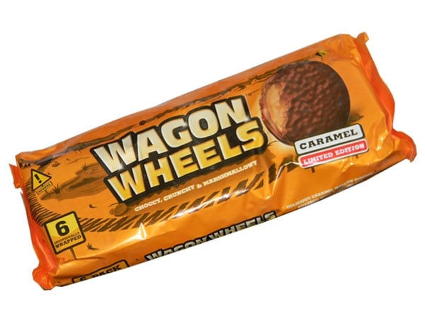 Wagon wheels. Карамельные вагон Вилс. Wagon Wheels желтый. Вагон Вилс оранжевая. Wagon Wheels оранжевый.