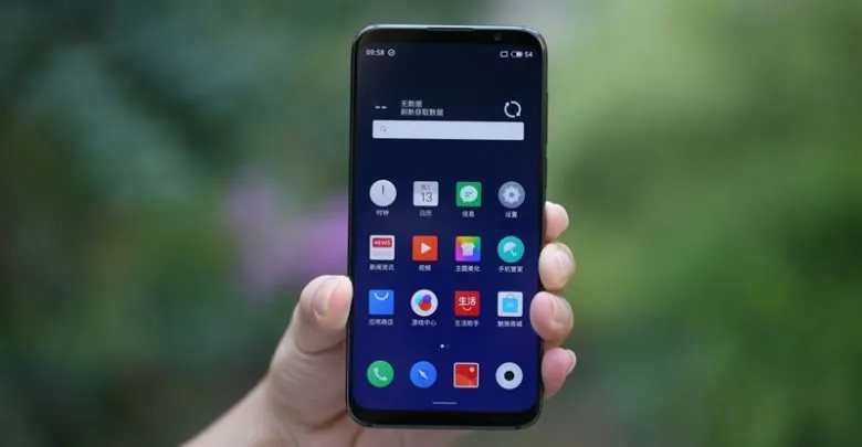 Meizu 16th – лучший Android-флагман, если вам не нужен NFC. Он подешевел и выносит Xiaomi Mi 8