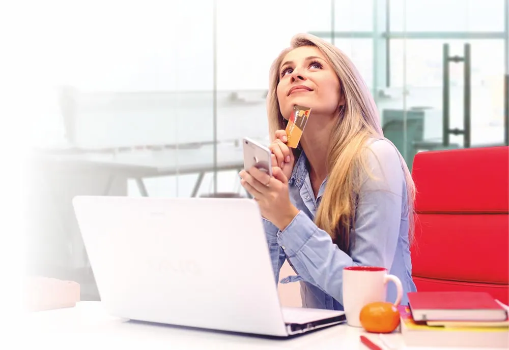 Студентка украла карточку у подруги и закупилась на AliExpress. Теперь весь товар сожгут