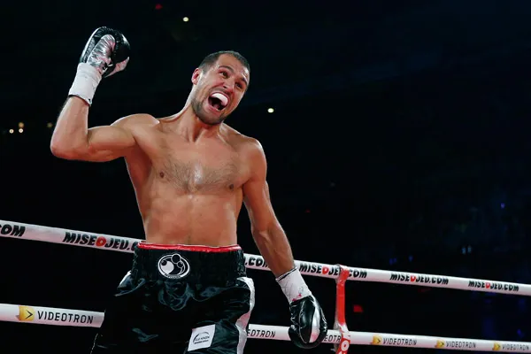 Говорят, русский боксер Ковалев ушатал девушку. Светит 4 года тюрьмы