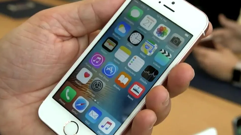 Почему ждать iPhone SE 2 не только бессмысленно, но и глупо