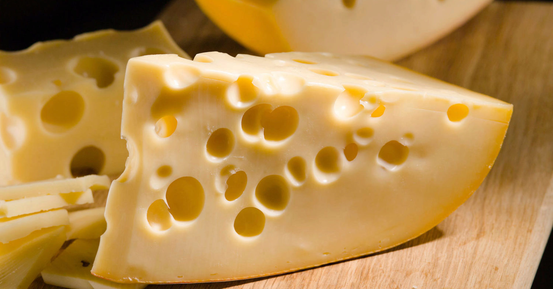 Сыр с дырочками