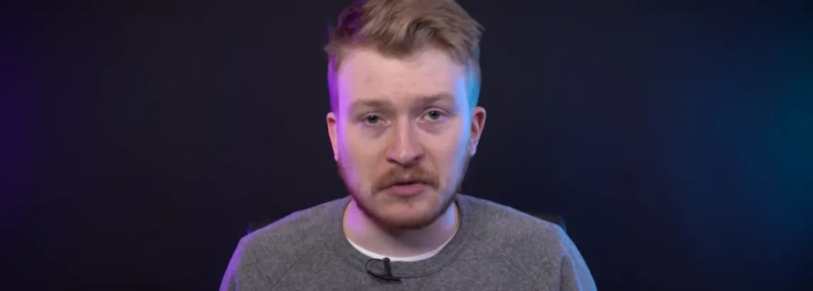 «Galaxy трахнул iPhone во все щели». Поперечный унизил флагман Apple за деньги Samsung