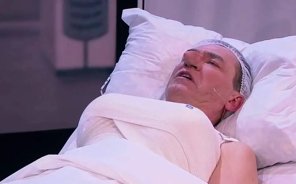 Хирург-гей якобы изнасиловал клиента во время наркоза. Тот молчал 10 лет