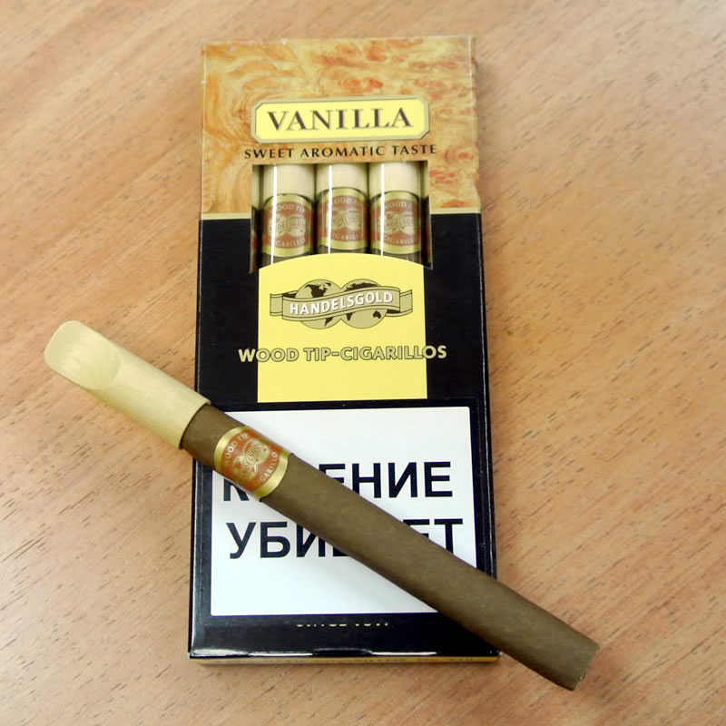 Какие сигариллы. Сигариллы Essenze. Сигариллы Djarum Royal 2 шт. Сигариллы Perdomo Mini Cigarillos Connecticut. Сигариллы Havanas reserva.