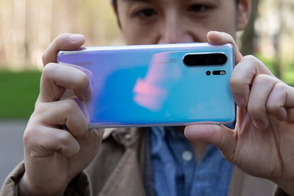 Huawei P30 Pro отдают с большой скидкой в «М.Видео». Мы знаем промокод