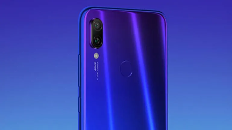 В чем секрет успеха Samsung Galaxy A50? Почему его выбирают вместо Xiaomi?