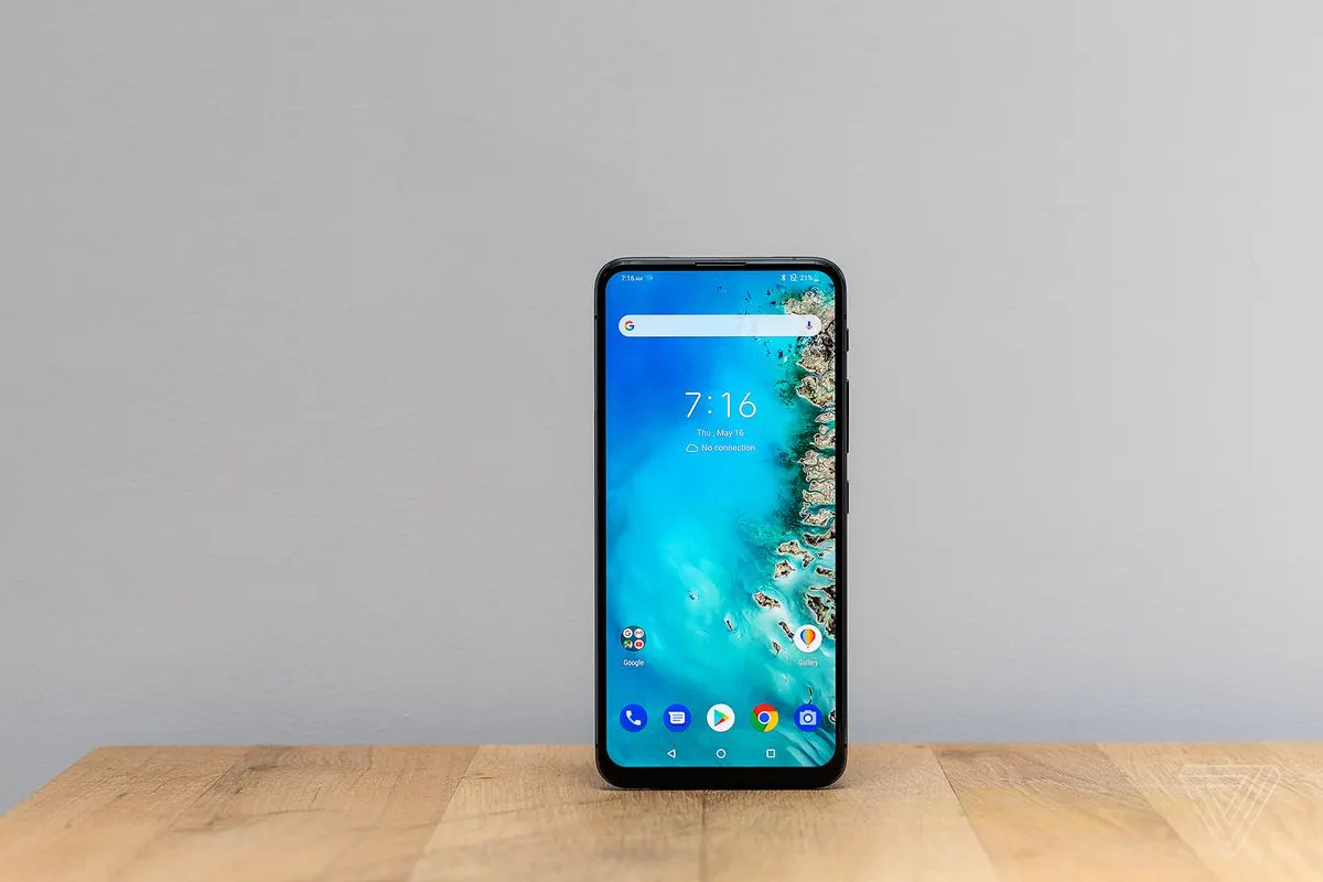 Asus Zenfone 6 и еще 3 недорогих девайса, которые будут актуальны еще очень долго