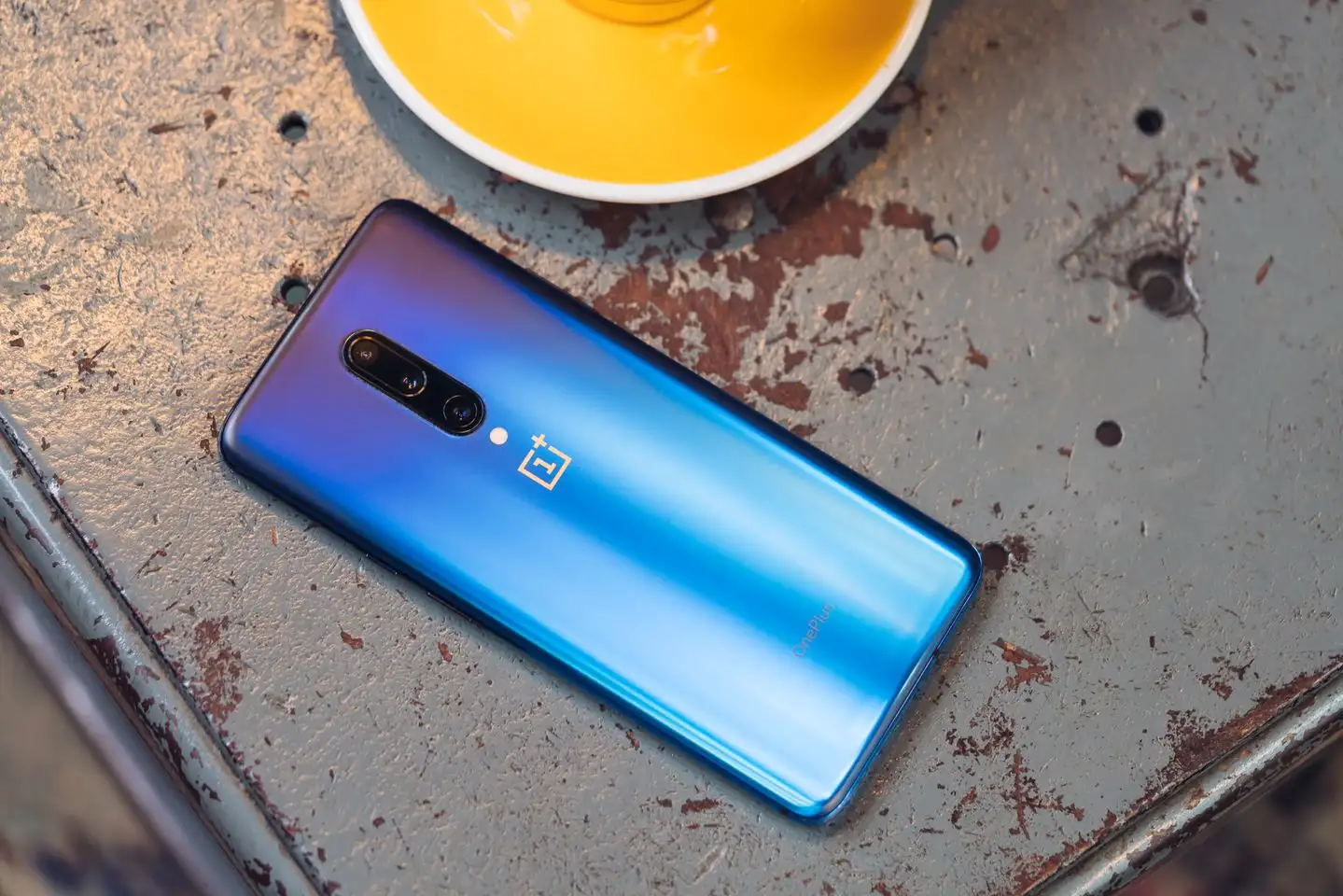 OnePlus 7 Pro – самый мощный гаджет на рынке. Айфоны не попали даже в пятерку