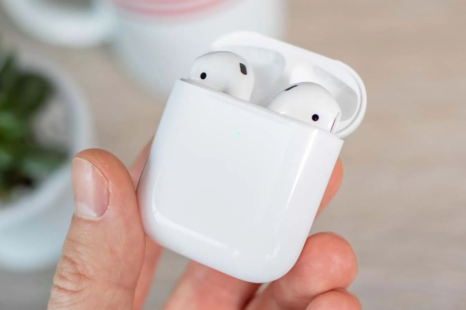 Звук AirPods официально признали посредственным. Это правда