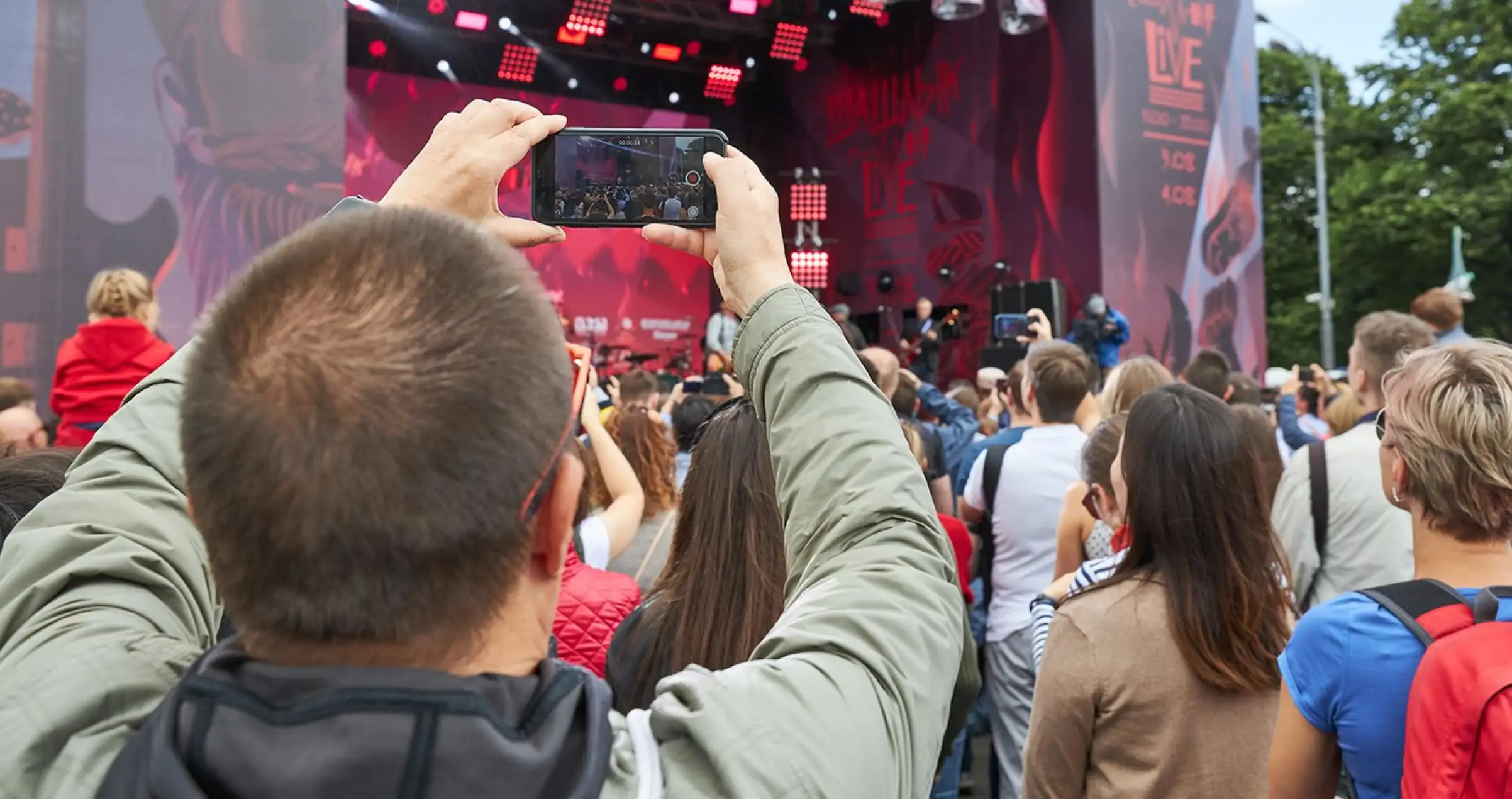 «Вас купили за мелкий прайс». Группа «Сплин» выступила на фестивале шашлыка – теперь ее ненавидят либералы