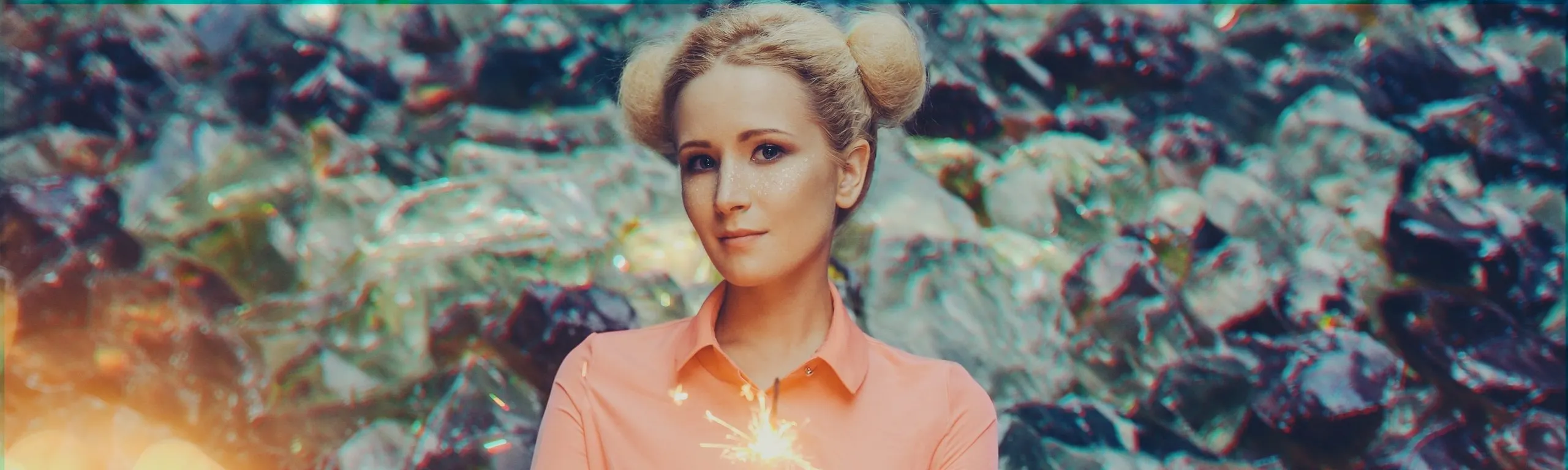 Монеточка записала трек о пожарах. Ее творчество взрослеет