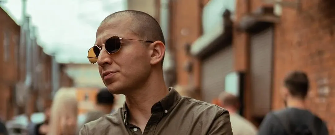 Оксимирон ходит и зовёт на митинги. Панч Славы КПСС про ганглии теперь неактуален