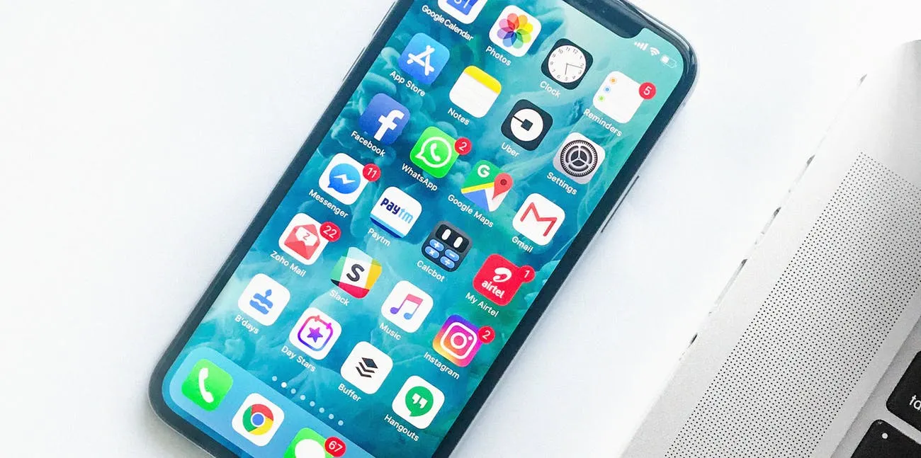 iPhone SE 2 никогда не выйдет. Это нелогично, а инсайды – чушь