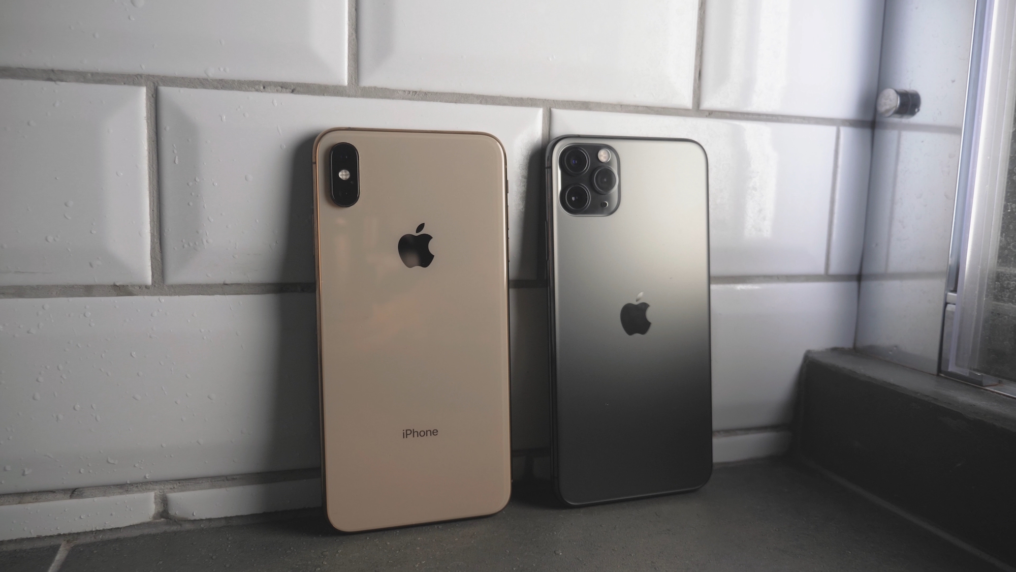 Разница дисплеев iphone x и 11