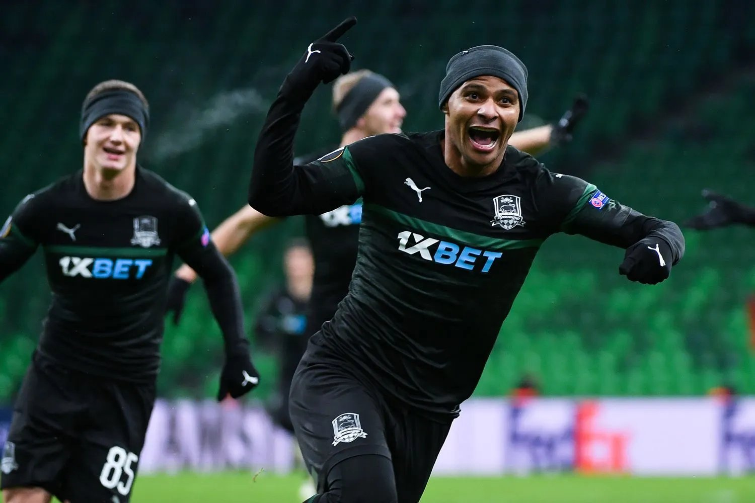 «Краснодар» бездарно работает с фанатами-инвалидами. Им хамят, требуют лишние бумаги и лишают абонементов