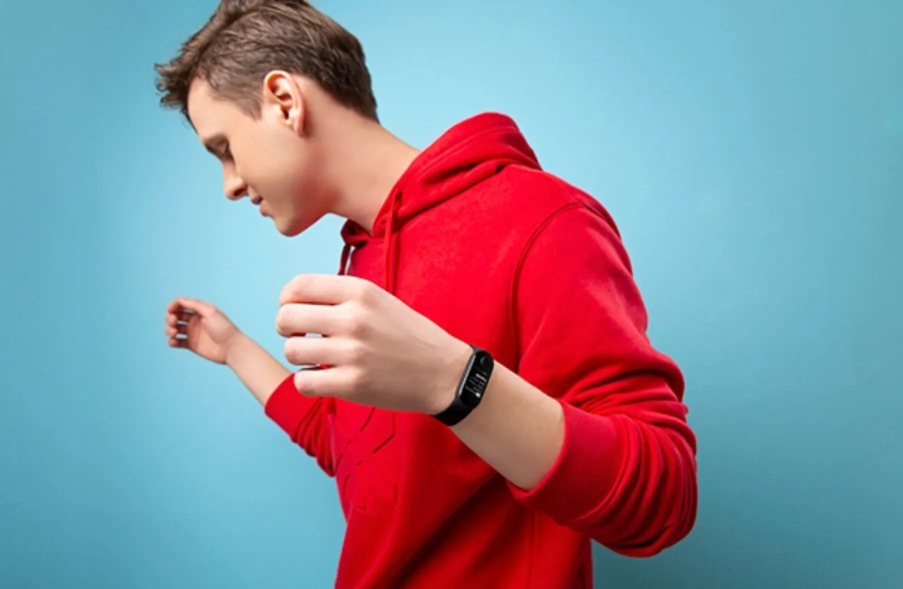 Вышел Xiaomi Mi Band 3 для нищебродов. Сколько он стоит и почему бесполезен?