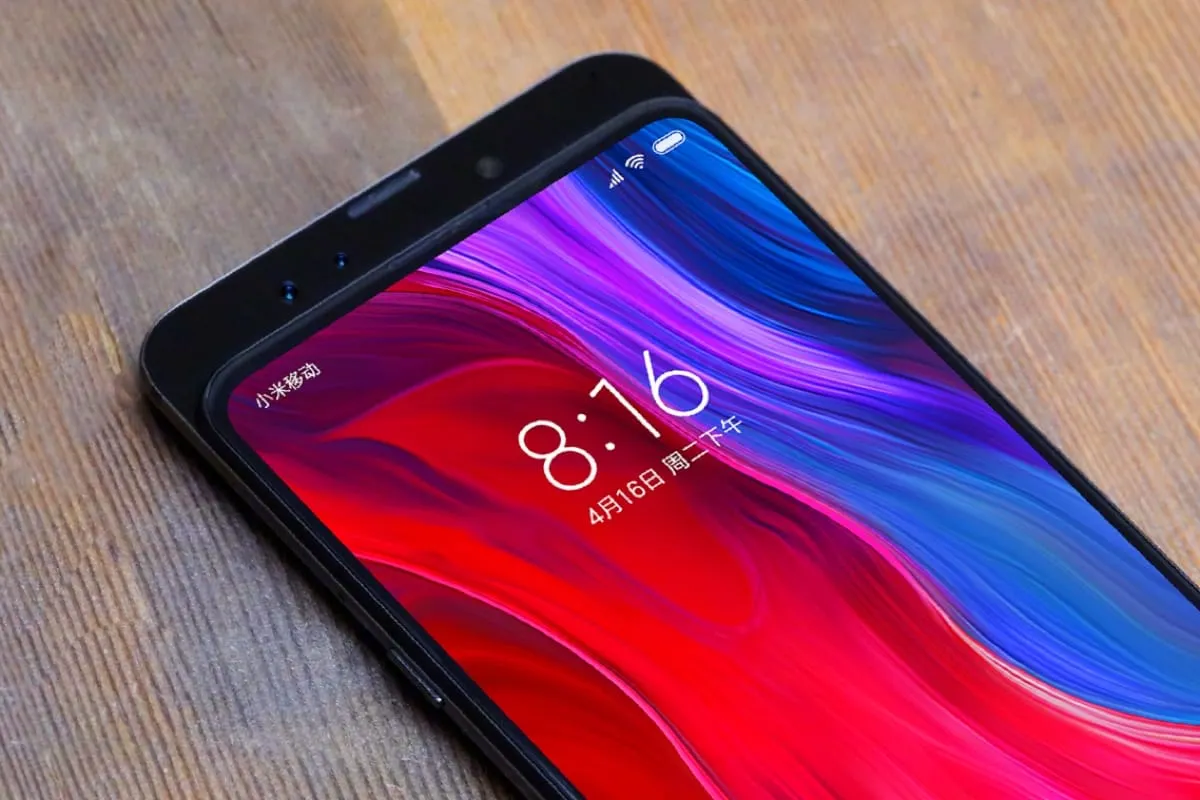 Xiaomi Mi Mix 3 внезапно подешевел в «М.Видео». Это королевский девайс за такую цену