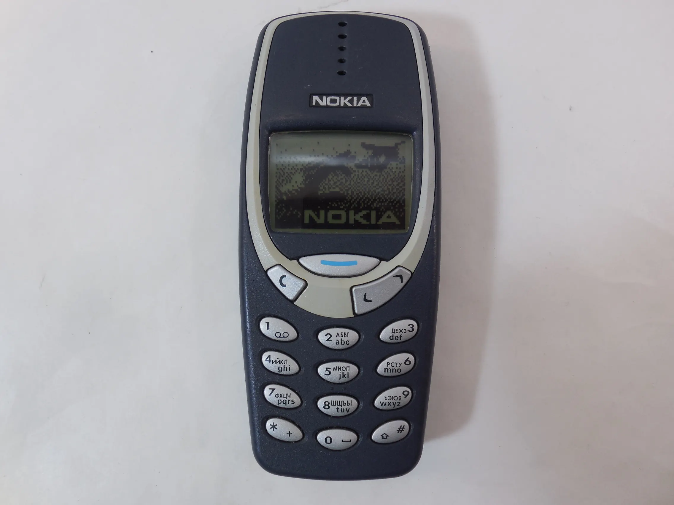 Nokia 3310 снова стала мемом благодаря школьникам. Они шифруют сообщения