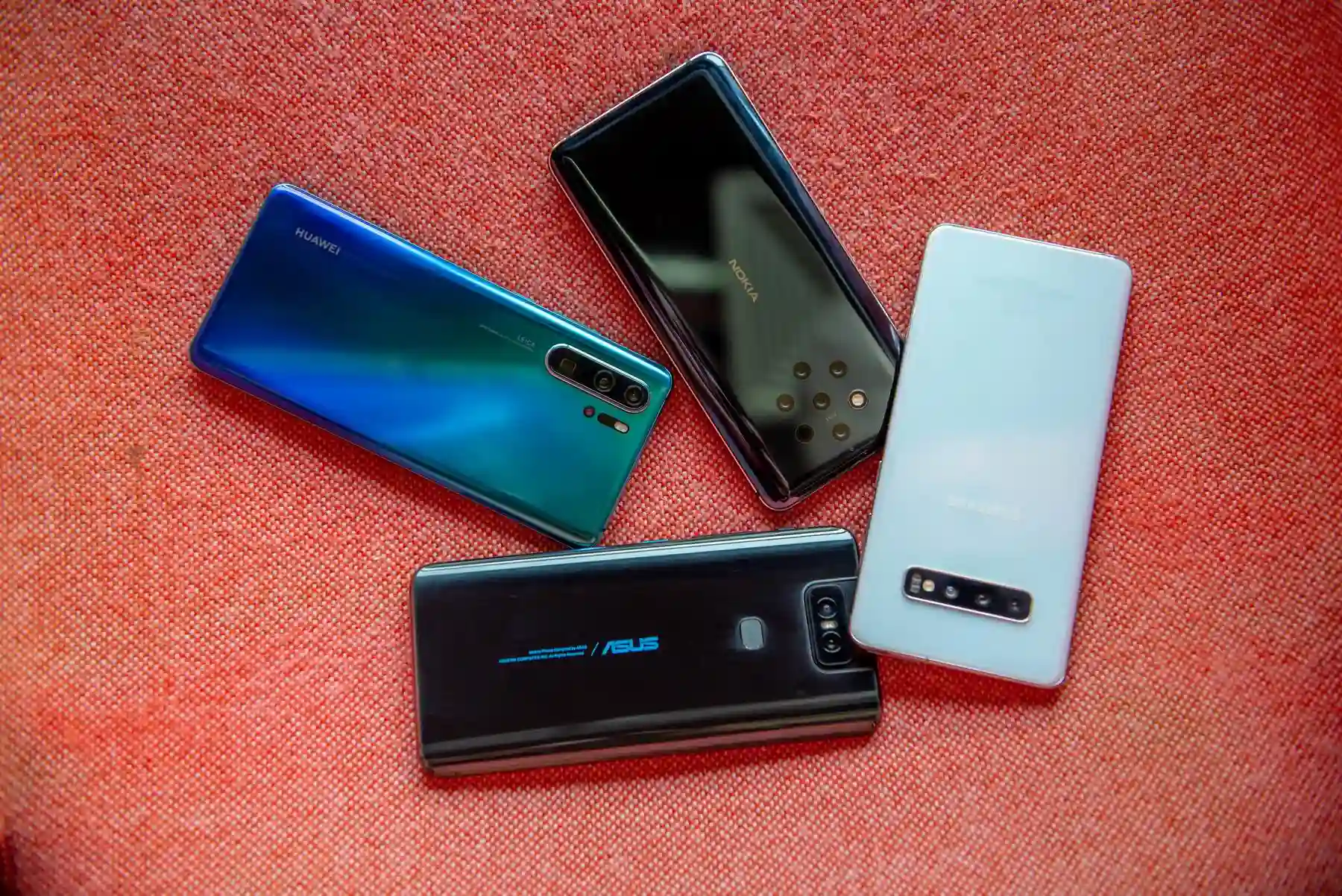 Xiaomi и Huawei нужно покупать уже сейчас. Скоро будет дефицит и повысятся цены?