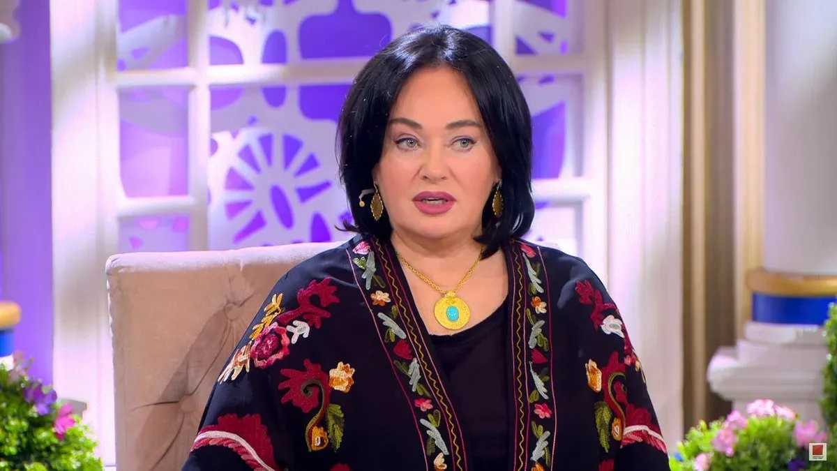 «Что пожелать, чтобы ты закрыла помоечный рот?» Лариса Гузеева разбомбила подписчицу в инстаграме