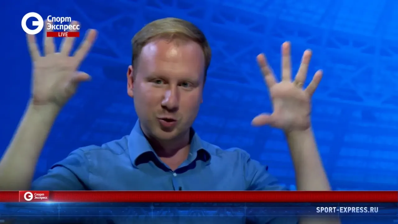 Журналист «СЭ» Дмитрий Симонов посмеялся над смертью легенды «Спартака». Теперь его проклинают