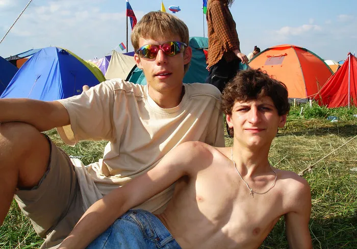 18-летний Дудь вел малоизвестный блог в Живом Журнале. Там – редкие фотки и ненависть к ЦСКА