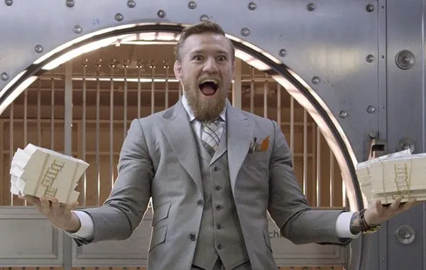 Конор Макгрегор – самый высокооплачиваемый боец UFC. Сколько он заработал за карьеру?