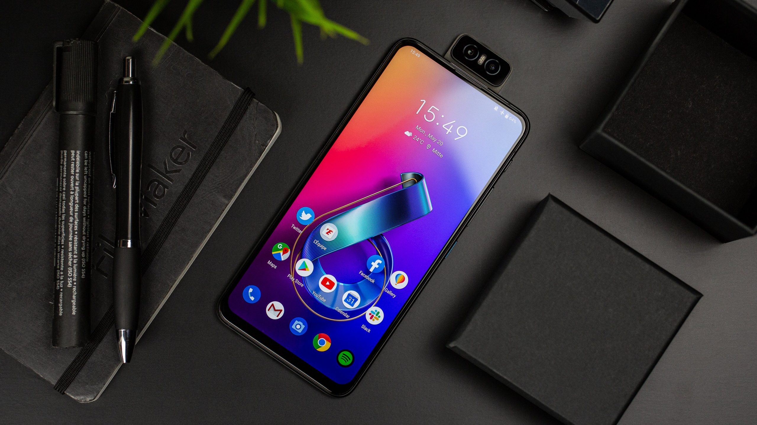 К Asus Zenfone 6 дают самый бесполезный подарок. Мы что, в нулевых? — Палач  | Гаджеты, скидки и медиа