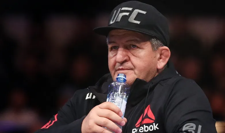 Отец Хабиба Нурмагомедова в крайне тяжелом состоянии. Семью поддержал даже Конор Макгрегор